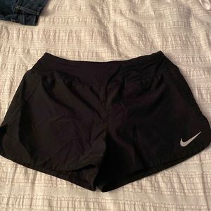 Nike shorts size small